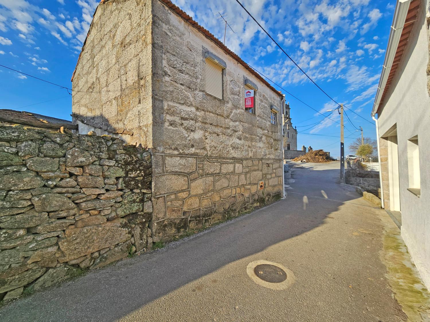 te koop dorpshuis Montes Guarda 1